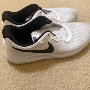 Nike Women’s White and Black Sneakers
